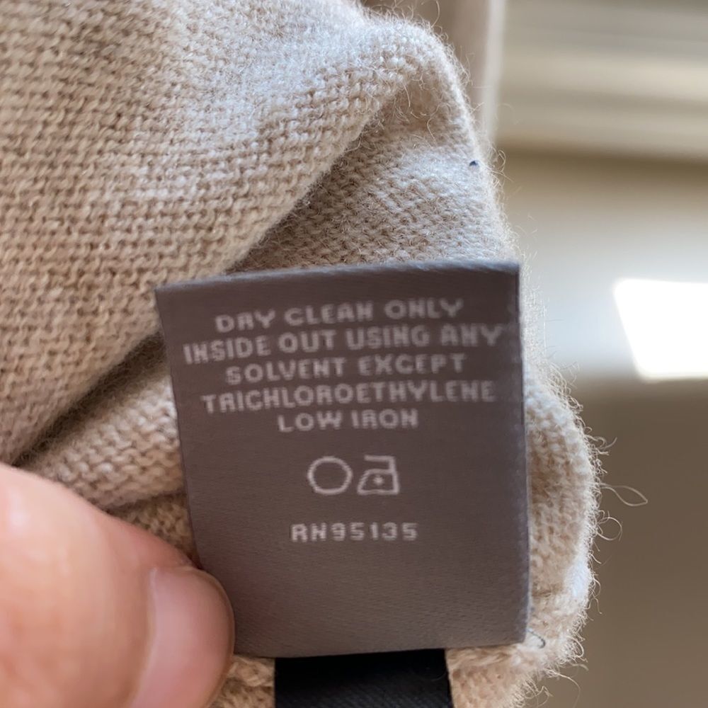 Neiman Marcus Cashmere Womens Sweater - Picture 7 of 8